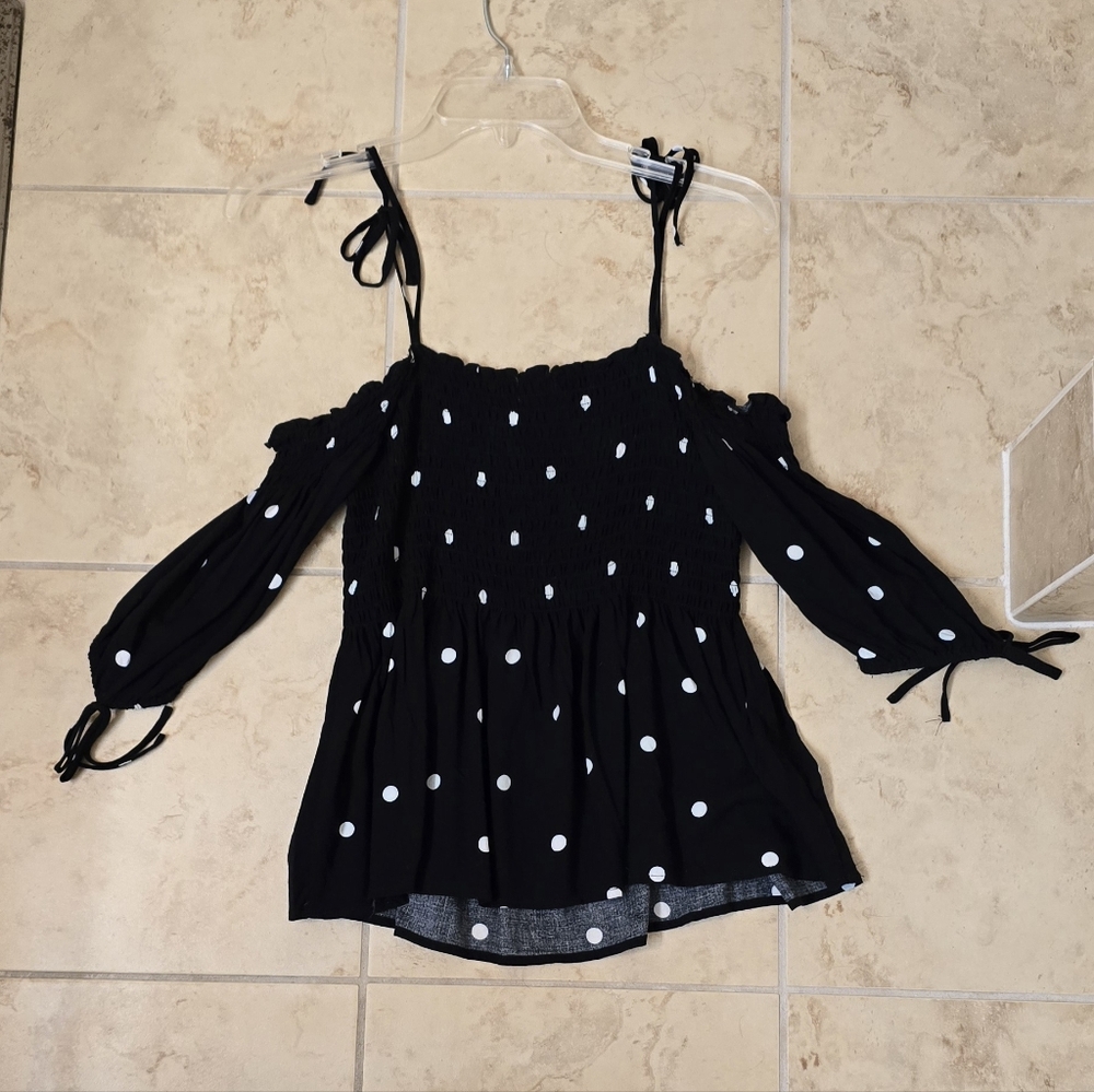 Aeropostale Black and White Polka Dot Blouse